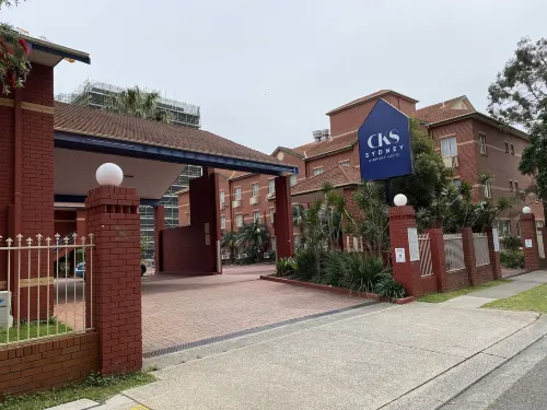 Silkari Urban CKS Sydney Airport Hotel - 送迎