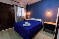 Friendly House Hotels in Ciudad Merliot