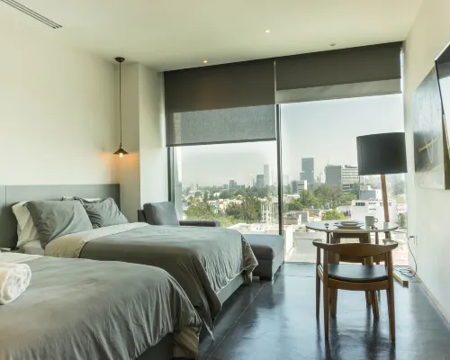 Suites BQ Hotels near Financial District