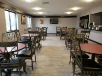 Super 8 by Wyndham Milwaukee Airport - sarapan