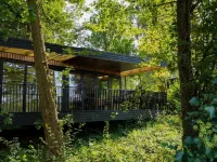 Beautiful Lodge in Gulpen with Garden