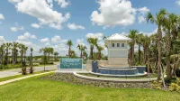 Luxury 5Bd Close to Disney with Pool at Windsor Cay 1285