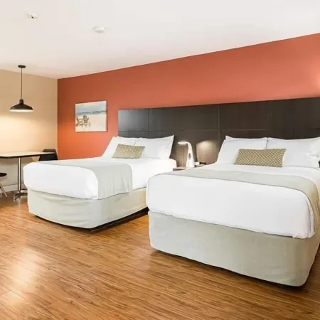 Parlee Beach Motel Отели в г. Уэстморленд