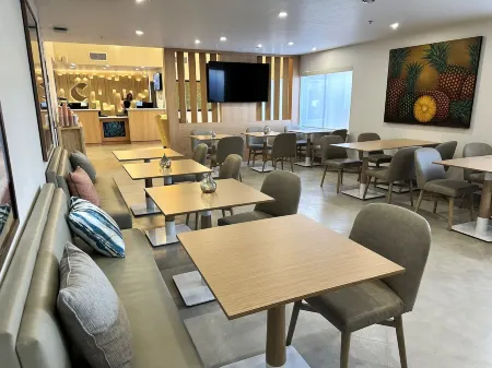圖森商城舒適套房酒店