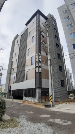 Seosan Hotel November Отели в г. Сосан