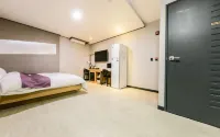 Seosan Hotel November Các khách sạn ở Seosan