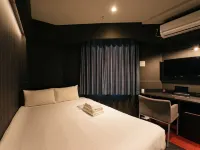 mizuka Business Canal City Hakatamae Hotel dekat Stadion Level Five