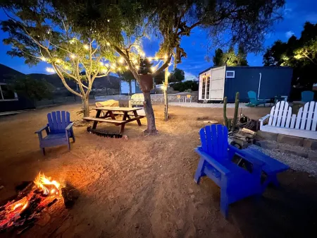 Ecovino Valle de Guadalupe Отели рядом с достопримечательностью «Adobe Guadalupe Vineyards & Inn Aztec Breeding Farm»