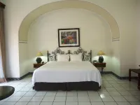 Hotel Concierge Plaza Colima Hotel di 