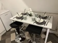 Guesthouse-2Br-Parking-Wifi-Toiletriesprovided Hôtels à : Lynesack and Softley