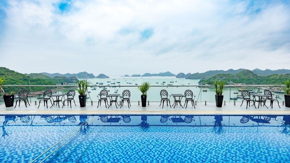 Cat ba Paradise Hotel - Sky Bar & Massage