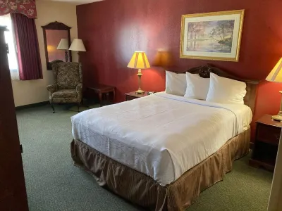 The Jeffreys Hotel Extended Stay Hotels near The Grassroots Home