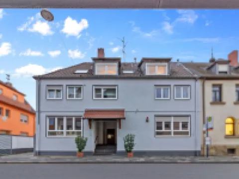 Family and Friends Ludwigshafen Hotel di Ludwigshafen