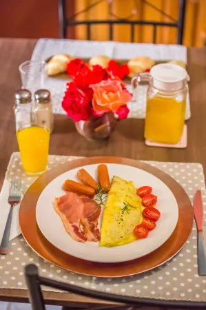 Beryl1 Guest House Отели в г. Клерксдорп