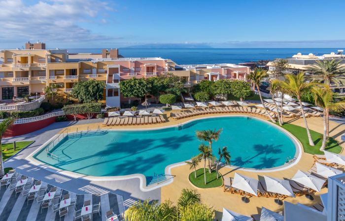 Servatur Isora Suites