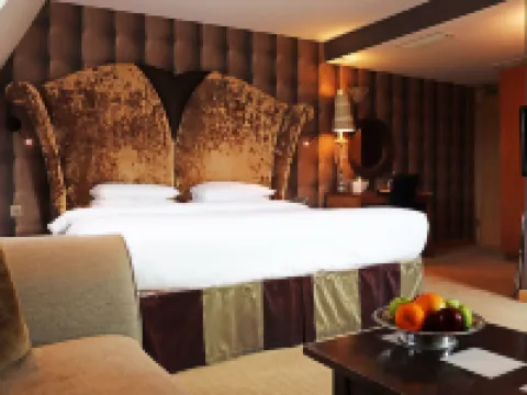The Pinewood Hotel Hotels in Slough