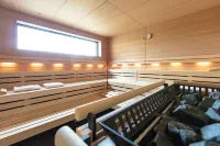 Mercure Luxembourg Kikuoka Golf and Spa فنادق في Schuttrange