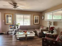 Worley Cheerful Denver Home-whole house, 4 bedrooms, 2bath Các khách sạn ở Adams County