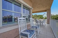 Amelia Island Spacious 3 Bedroom w/ Private Garage