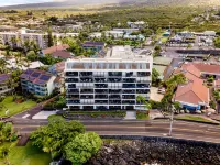 Oceanfront Lanai and Snorkeling Gear - Charming Coastal Retreat