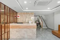 Silia Hotel & Apartment