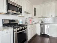 Heart Downtown King Bed City View w Washer Dryer