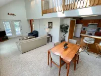 Enchanting Abode with Screened Porch and Outdoor Shower - Idyllic Retreat Hotel a Ocracoke