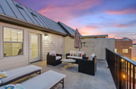 Private Rooftop Terrace and Modern Brownstone Amenities - Stylish Escape