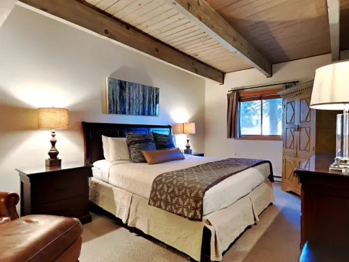Cozy Retreat - Hot Tub, WiFi, Ski-in/out, Fireplace فنادق في Snowmass Village