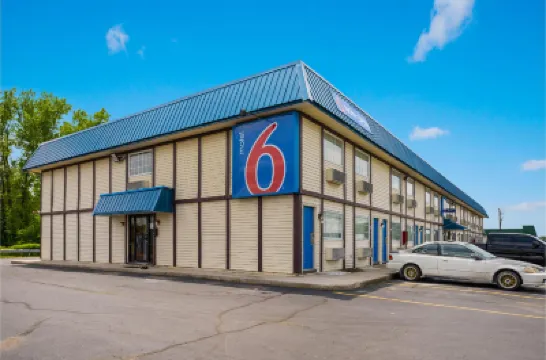 Motel 6 Rossford, Oh Hotels in Wood County