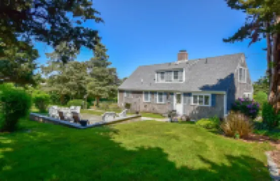 Sprawling Yard and Inviting Space - Charming Family Retreat 奧爾良酒店