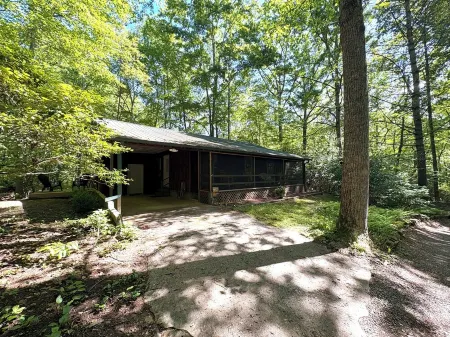 Escape to the Hepp’s Hideaway!