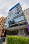 Hotel Laureles Plaza Отели рядом с достопримечательностью «AKT SANCRISTOBAL»
