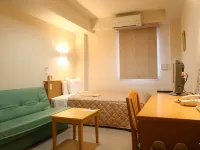 上越公共城市飯店 高田城附近的飯店