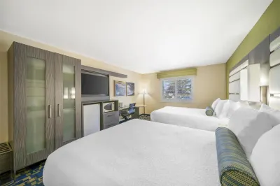Best Western Antelope Inn  Suites Hotels near Dog Island Park