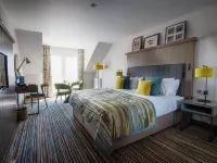 The Waterside Hotel Hotels near Ardrossan Harbour