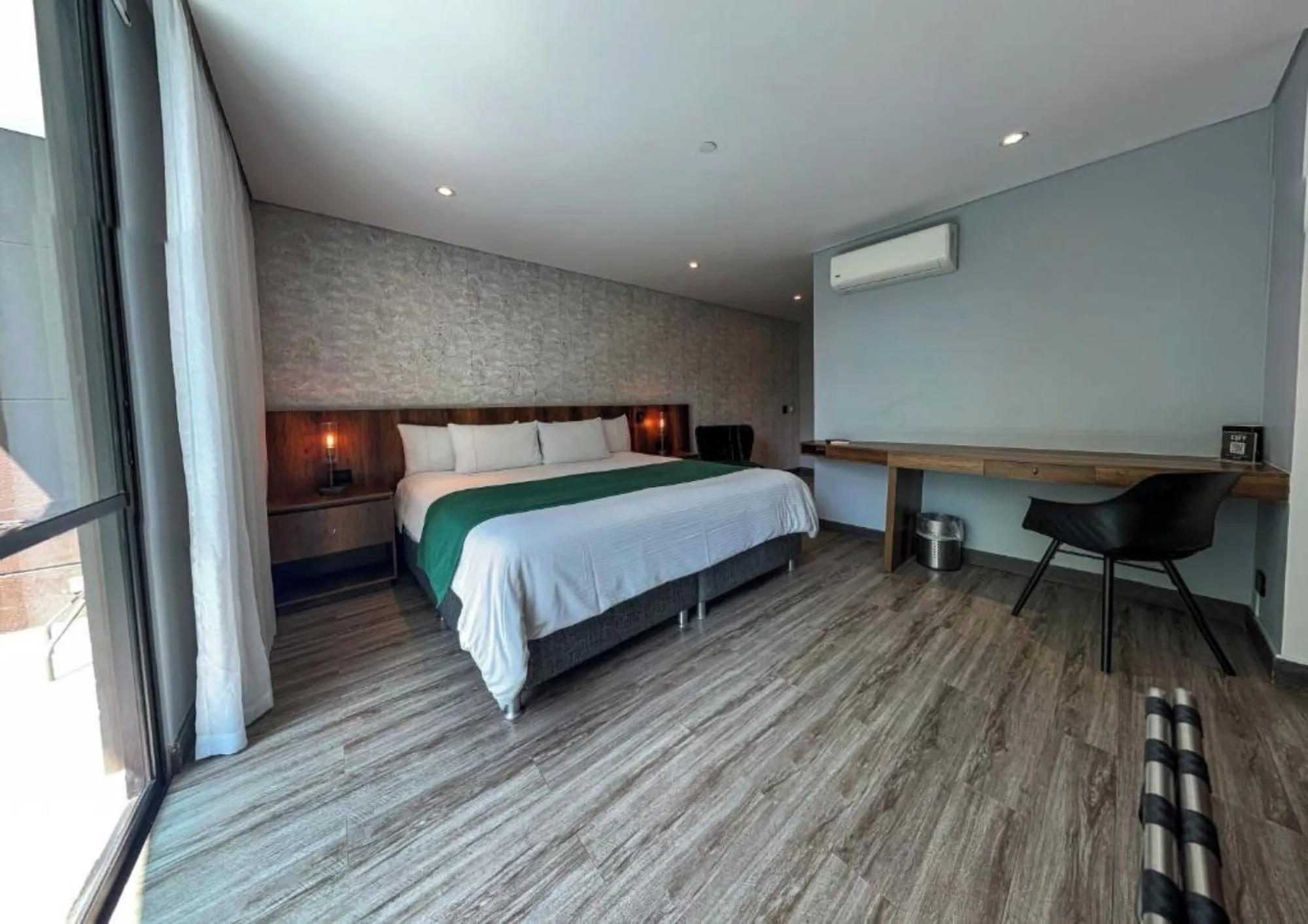 Café Hotel Medellín Zimmer Photos