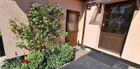 Romantic Retreat in Kropelin