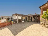 Villa Nikolina Zadarvillas Hotels in Polača