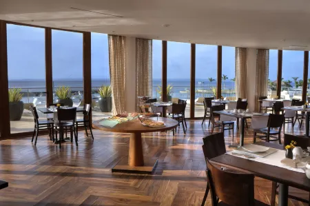 The Bannister Hotel & Yacht Club by Mint