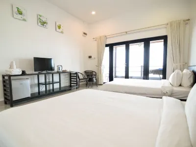 Kukup Xiang Holiday Home Hotels near Kukup Fisherman Jetty (LKM)