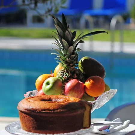 Follow the Sun Hotel Apartments