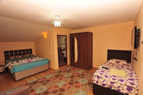 Cam Motel