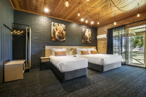 Nightcap at Macquarie Inn Hotels in Dubbo