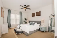 Beachfront Oasis | Hot Tub + Fire Pit + Playground Near Bellingham & Vancouver |