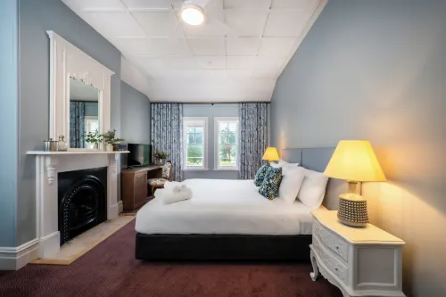 The Russell Hotel Hotels in Dawes Point