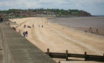 Seaside Escape Chalet in Leysdown-on-Sea