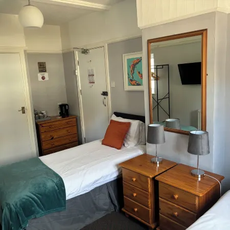 The Yacht Inn