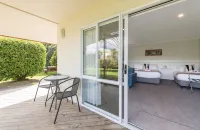 Abbey Court Motel Hotels in Motueka