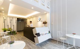 Spotlight Hotel